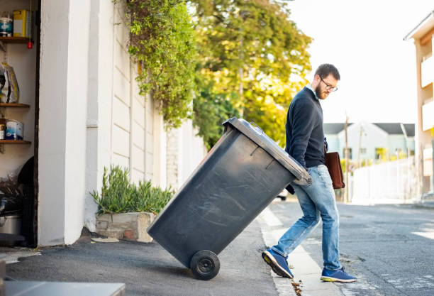Best Garage Cleanout Services  in Lipscom, AL